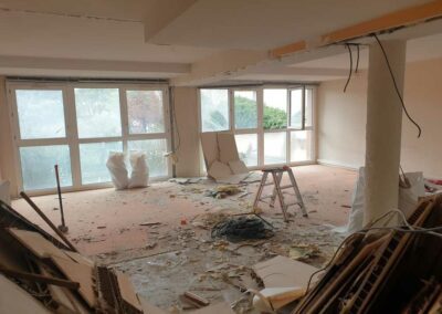 Cabinet kiné avant et pendant travaux