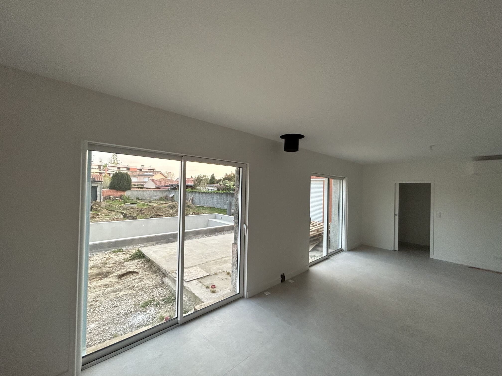 chantiers propres, détails de finition, matériaux premium